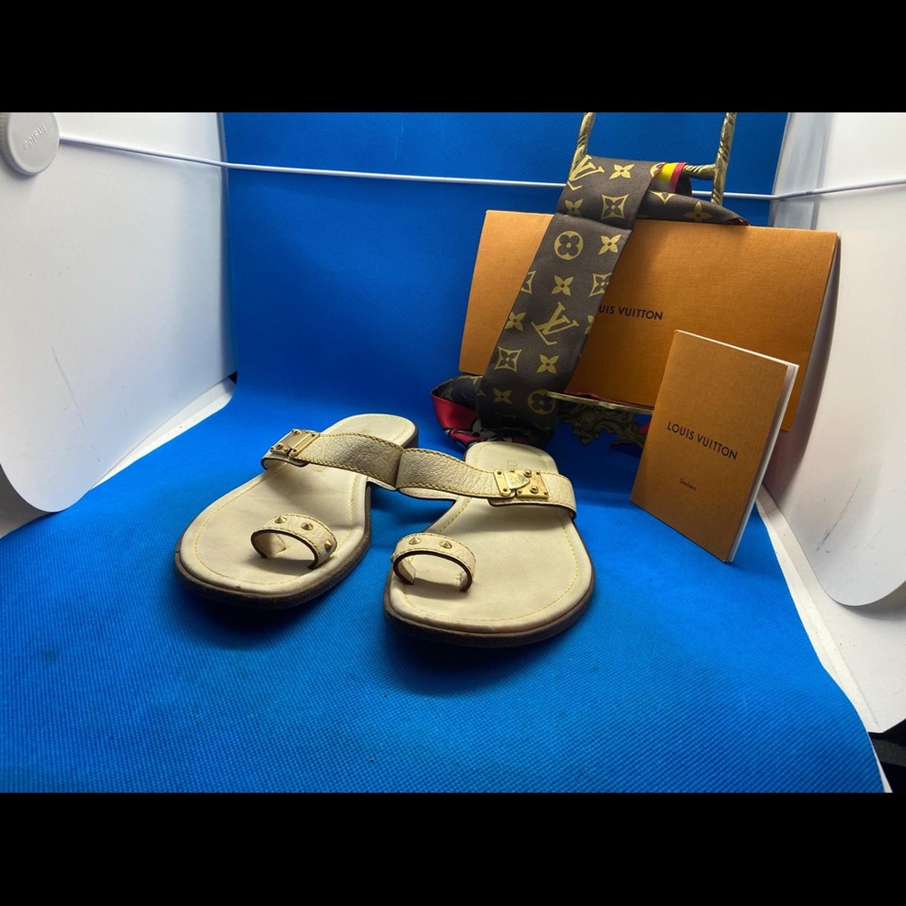 LV Louis Vuitton rare leather sandals 35 - Picture 3 of 16